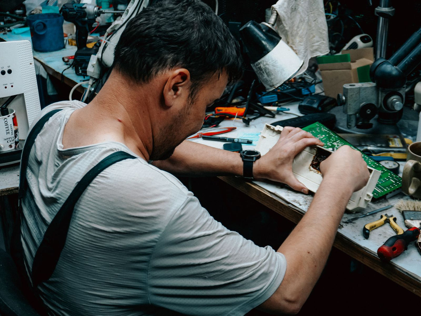 Techniker in der Werkstatt