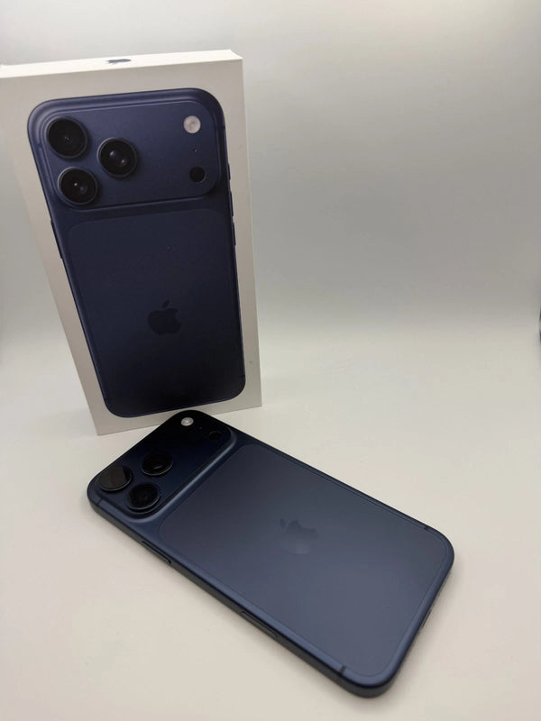 Apple iPhone 17 Pro Max 256GB Deep Blue | GARANTIE 10.07.2027 | Batterie 100%